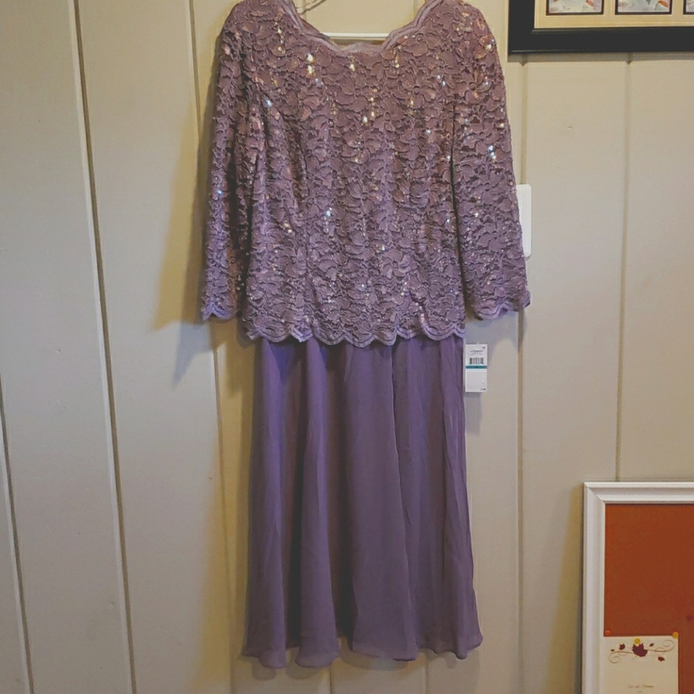 Lilac Lace Evening Dress MOB/MOG
